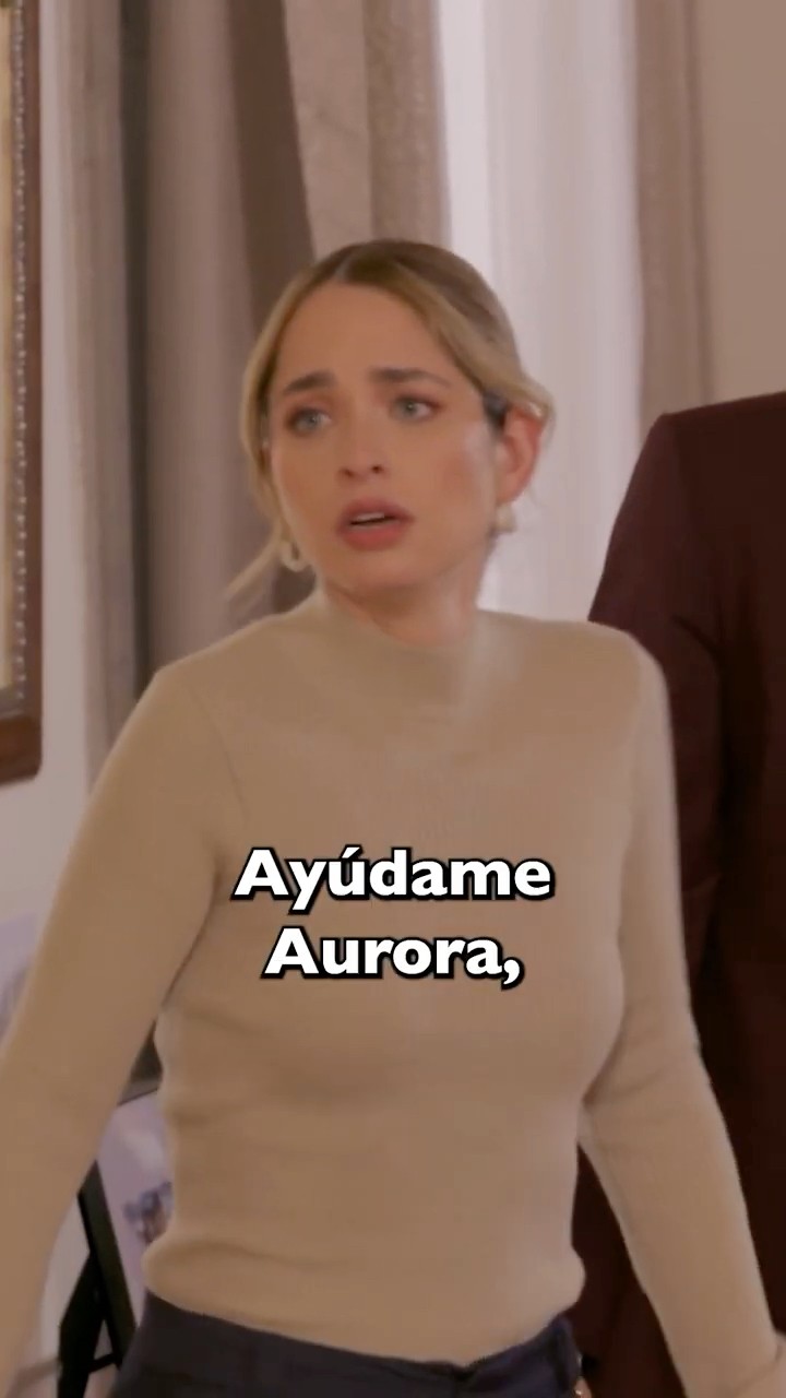 Demián quiere hacer enloquecer a Helena ? #ElÁngelDeAurora #Short